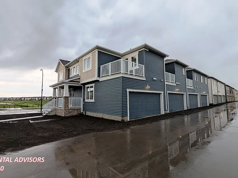 11 Carringford Rd NW — Photo 18