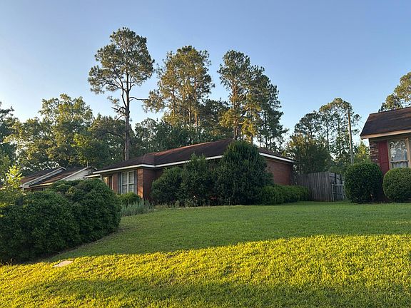 2nd image of 2804 Raybun Ct