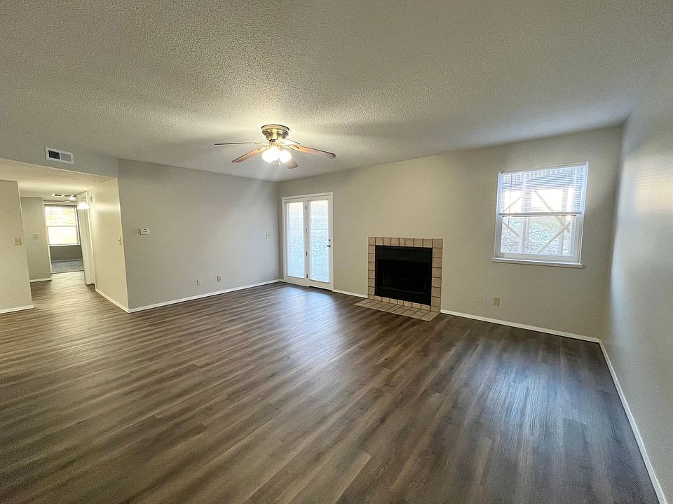 1st image of 2700 W Willowlake Dr #2708-103