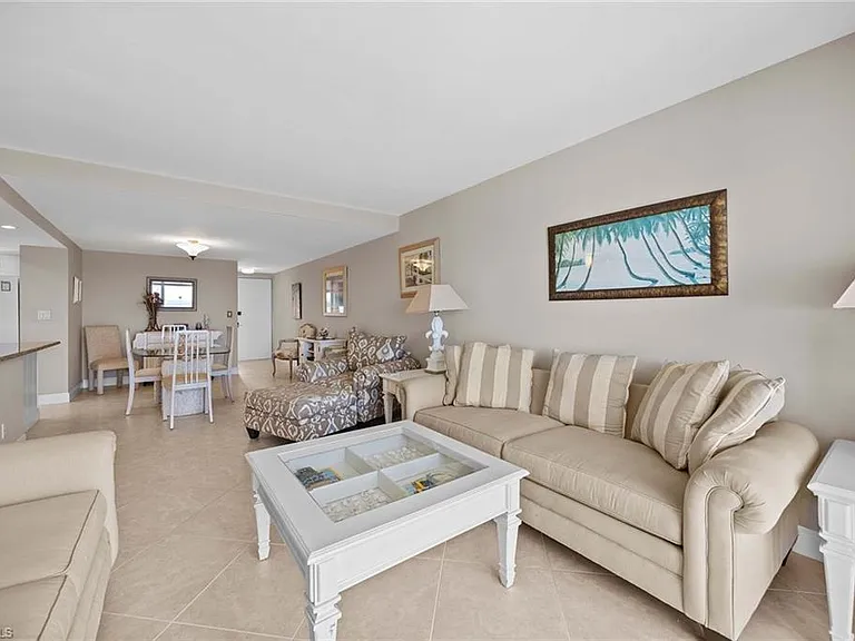 3443 Gulf Shore Blvd N #707 — Photo 9