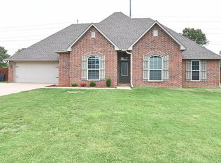 21581 E 104th St S, Broken Arrow, OK 74014