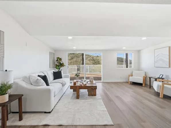 1803 Towhee St, San Marcos, CA 92078