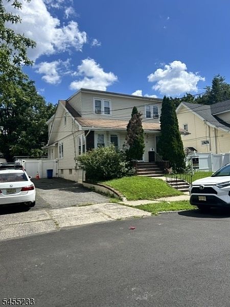 1st image of 92 Burlington Ave