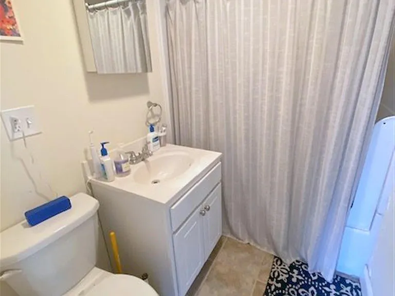 395 Columbia St #1 — Photo 7