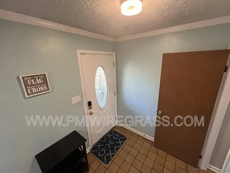 59 Andrews Dr — Photo 25