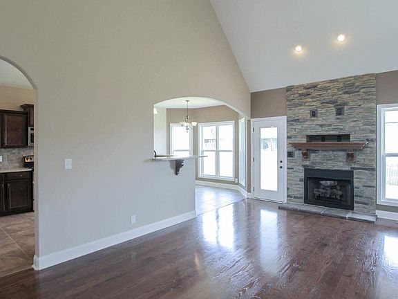 3rd image of 1046 Black Gum Ln
