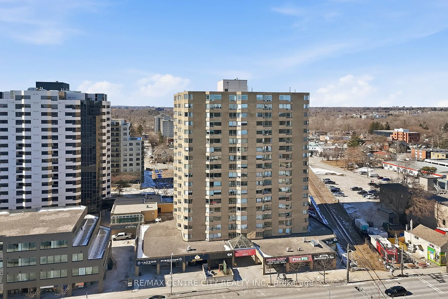 695 Richmond St #1503 photo 1