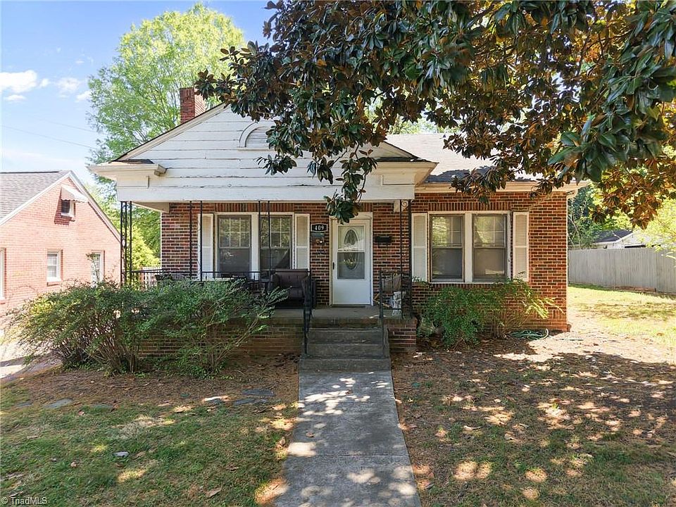 1st image of 409 Scott Ave