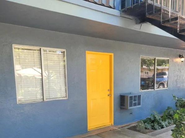 165 4th St #1, Woodland, CA 95695