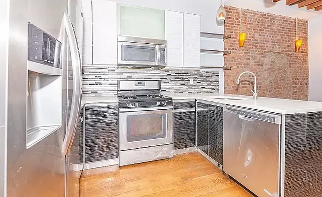 Rented by Yup Realty LLC | media 2