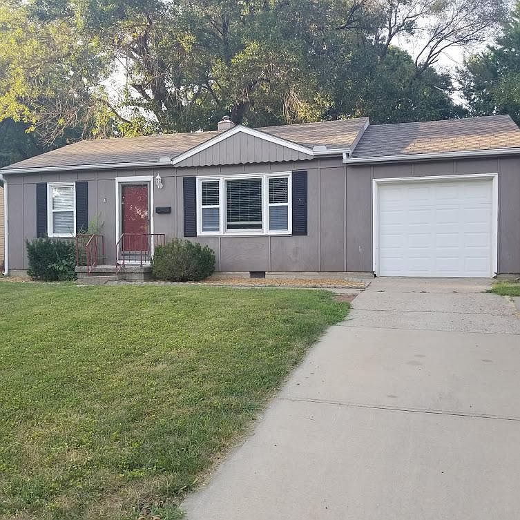 7700 W 64th Ter, Overland Park, KS 66202 Zillow
