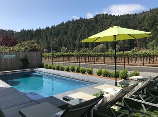 16530 Laughlin Rd, Guerneville, CA 95446