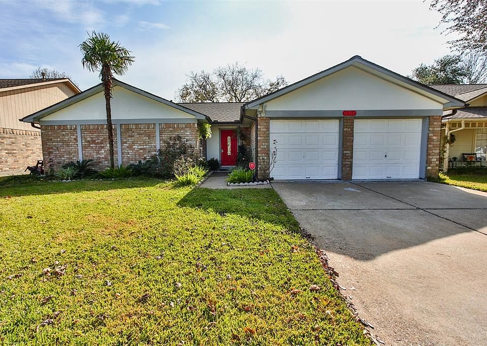 1st image of 406 Village Creek Dr
