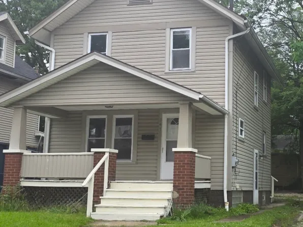 147 Brighton Dr, Akron, OH 44301