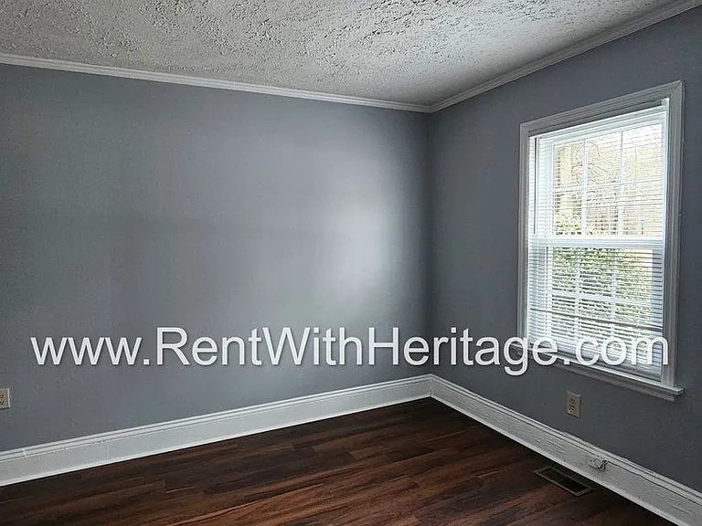8657 Campbellton St — Photo 19