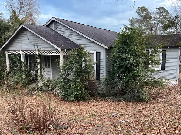 924 Ergle St, Graniteville, SC 29829