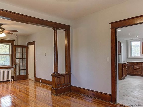 4th image of 78 Grand St