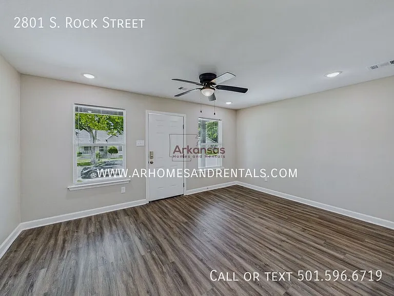 2801 S Rock St — Photo 2