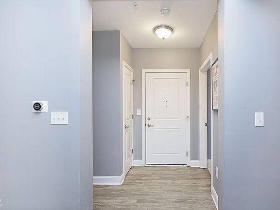 3rd image of 355 E Ohio St Suite 204
