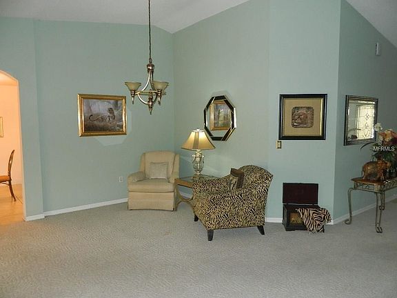 5th image of 10204 Collar Dr