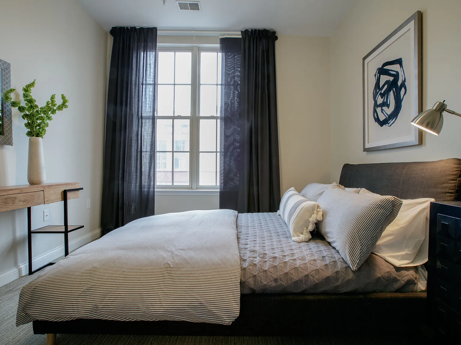 Residences at the Boulevard — Photo 2