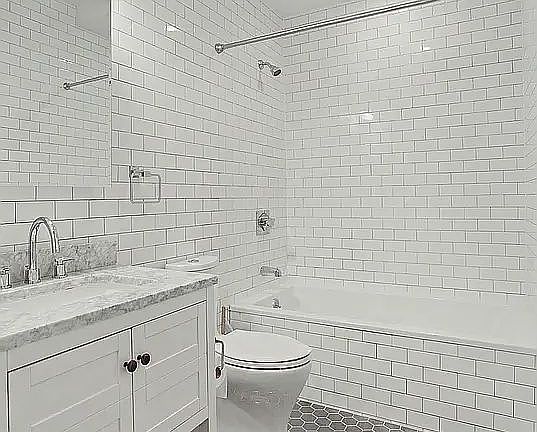5th image of 405 Quincy St Unit 2A