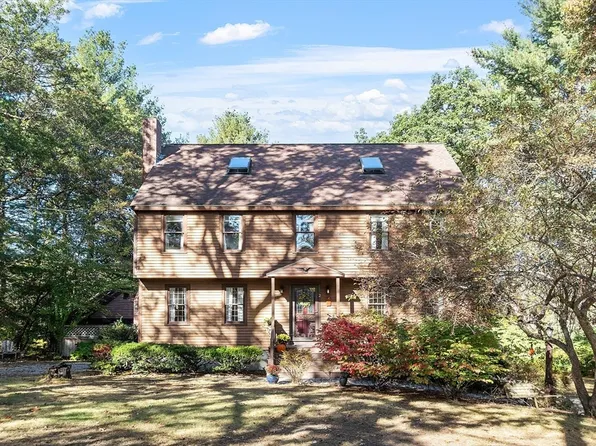 2 Winston Ave, Wilmington, MA 01887