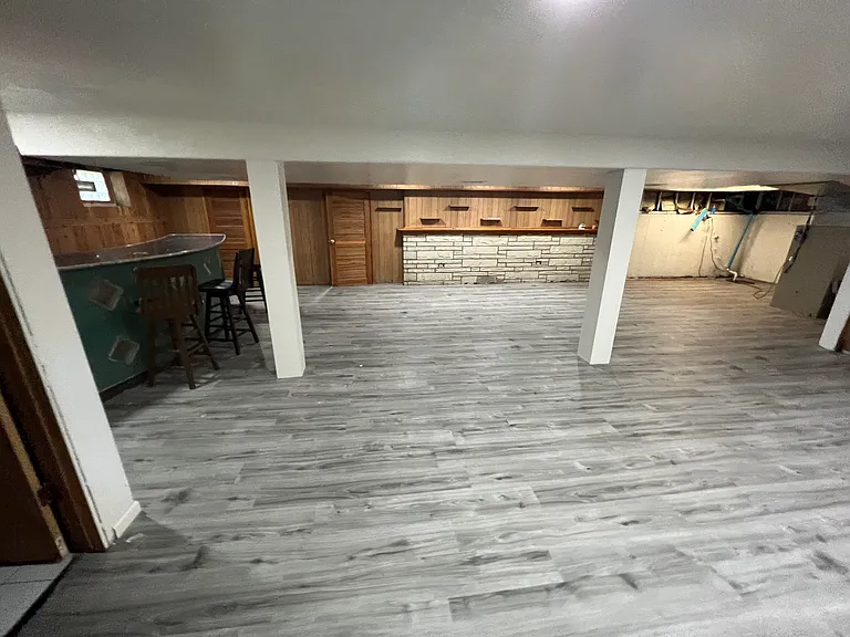 4N255 Route 83 — Photo 27