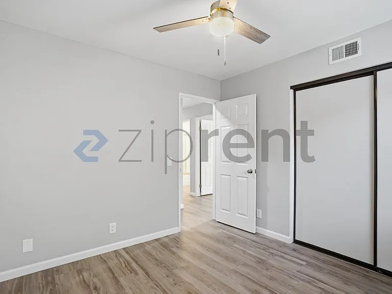 44119 Kirkland Ave — Photo 21