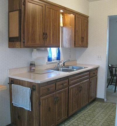 5th image of 26926 Eastwood Ln