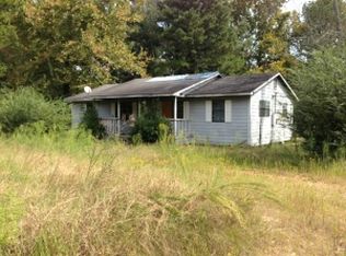 1386 W Sand Creek Rd, Starkville, MS 39759