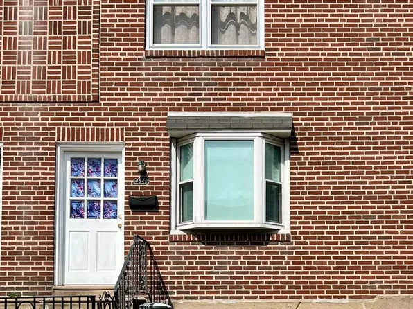 4640 Weymouth St, Philadelphia, PA 19120