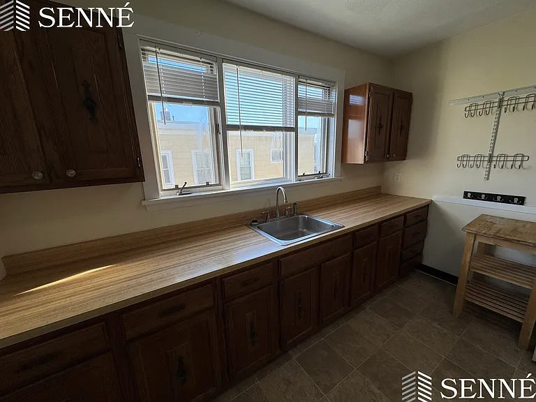 11 Ware St #3 — Photo 11