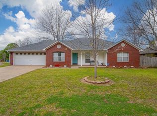 1905 Calhoun Dr, Conway, AR 72034
