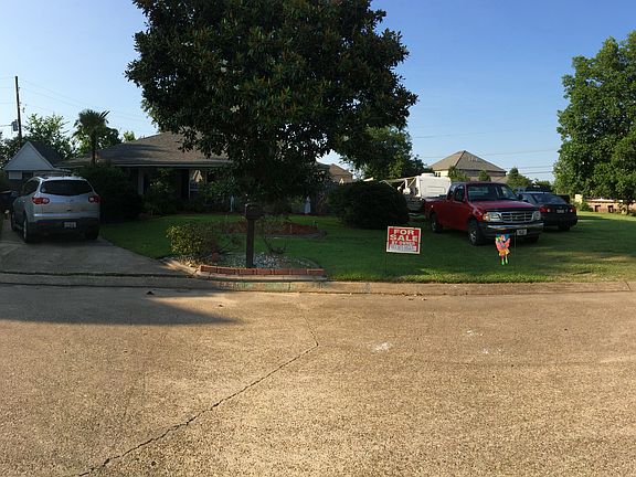 2nd image of 335 Ormond Village Dr