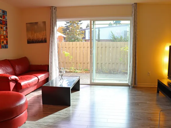 513 142nd Ave SE, Bellevue, WA