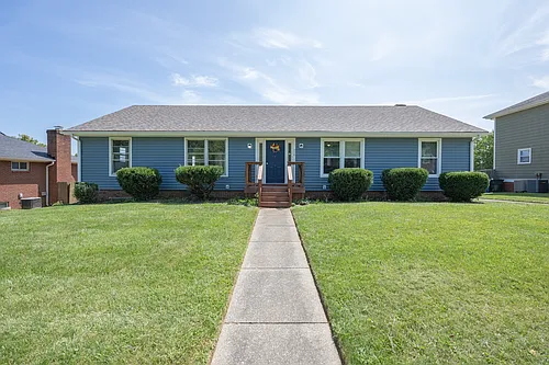 376 Woodview Dr #B Photo 1 376 Woodview Dr #B Photo 1