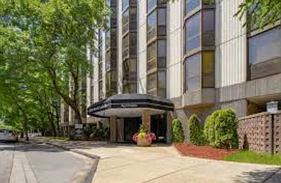 1st image of 1000G N Lasalle St #309
