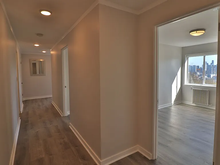 1800 Taylor Ave N #110 — Photo 8