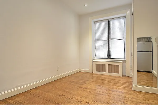 Rented by Compass | media 3