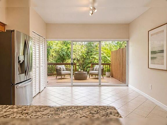 5th image of 296 Winchester Way