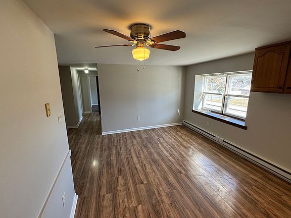 4th image of 201 W Church St #4