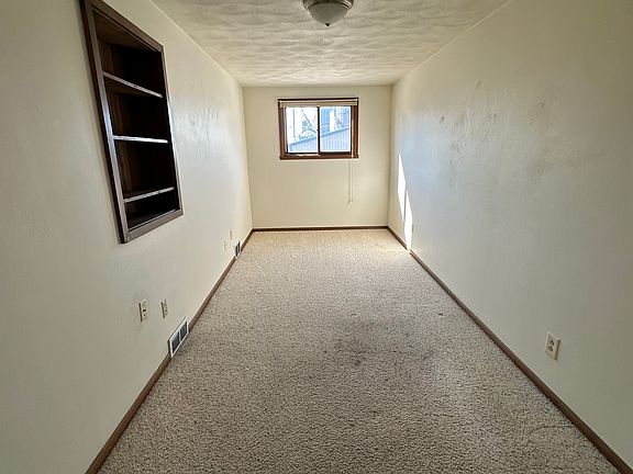 extra room for office