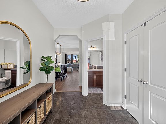3rd image of 7716 Ellesmere Ln
