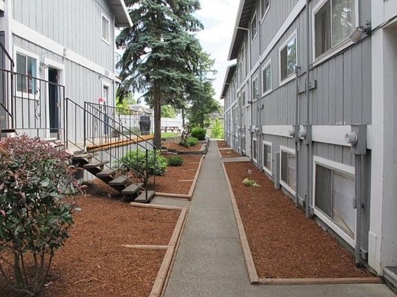 Crestwood Apartments Portland