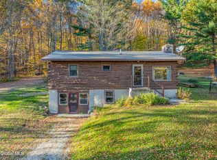 618 Chestnut Hill Road, Cambridge, NY 12816