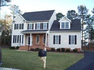 4707 Nairn Ln, Chester, VA 23831