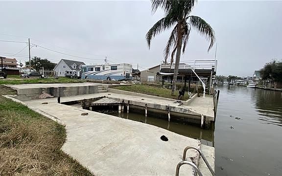 4th image of 4906 Deborah Ann Dr