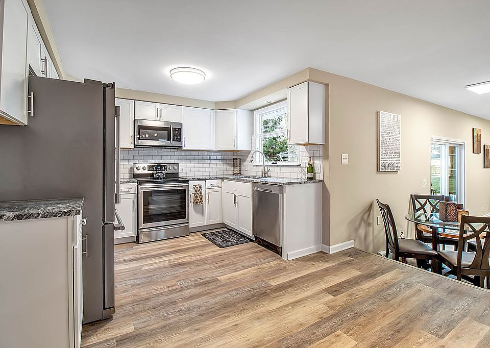 2nd image of 88 Macarthur Dr