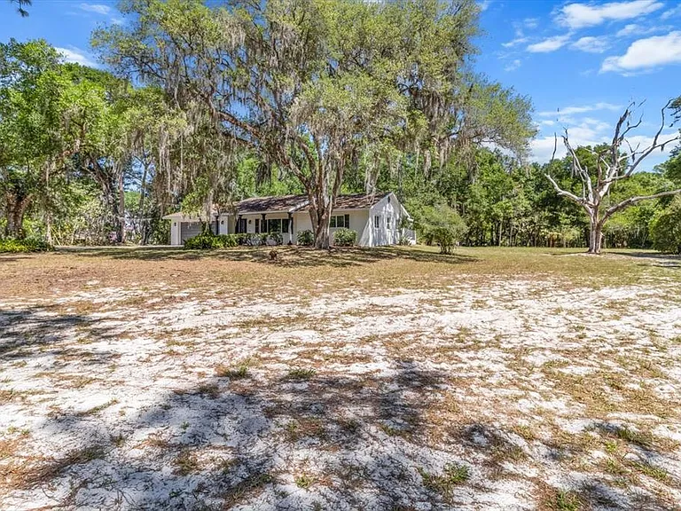 1255 S Estate Point — Photo 37